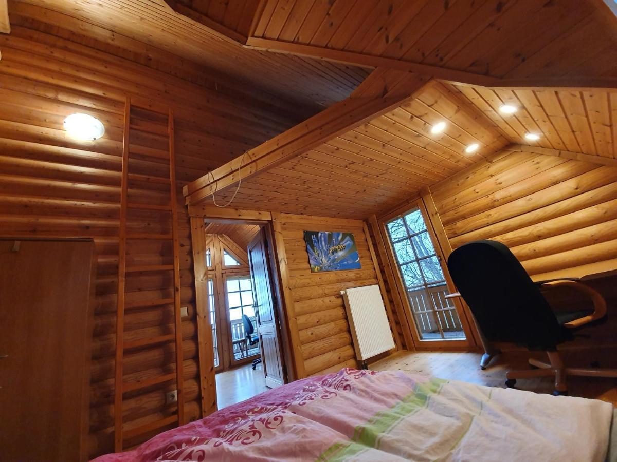 Cosy Spacious Wooden Chalet Na Hrib Stiska Vas Екстер'єр фото